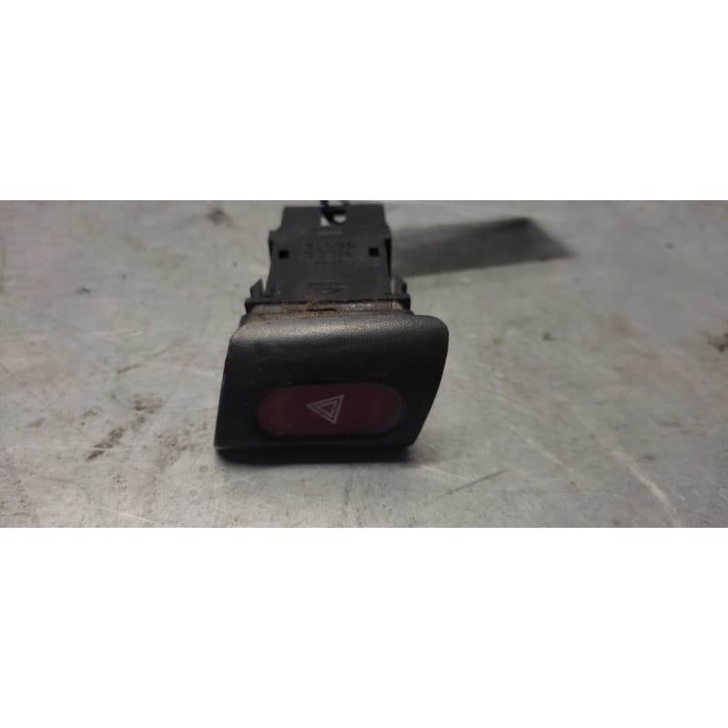 Recambio de warning para nissan vanette cargo vanette cargo caja cerrada referencia OEM IAM