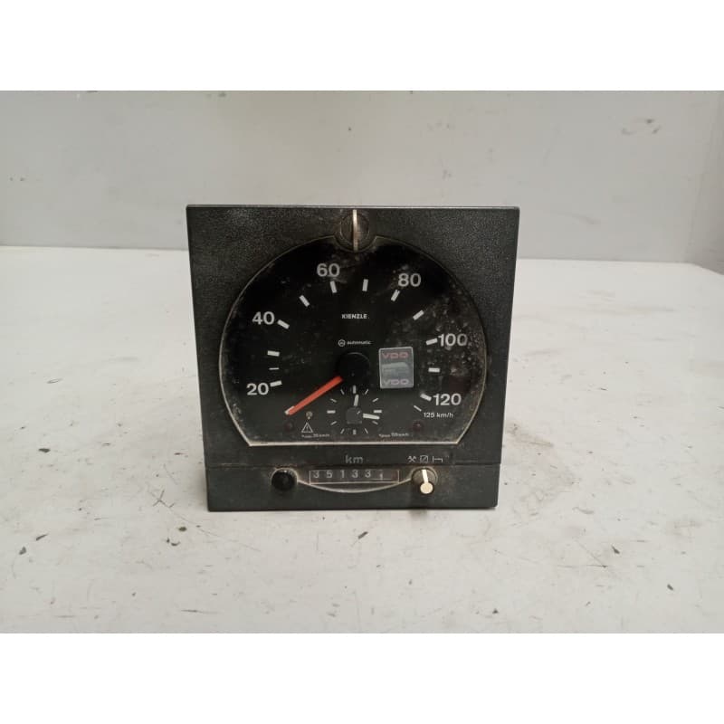 Recambio de tacografo para iveco eurotrakker (mp) 12.9 diesel referencia OEM IAM 131824 5100495 - Blanco