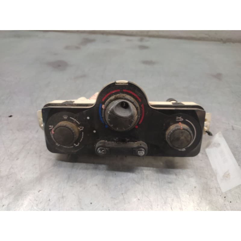 Recambio de mando calefaccion / aire acondicionado para renault clio iii dynamique referencia OEM IAM 69590001 - Plata