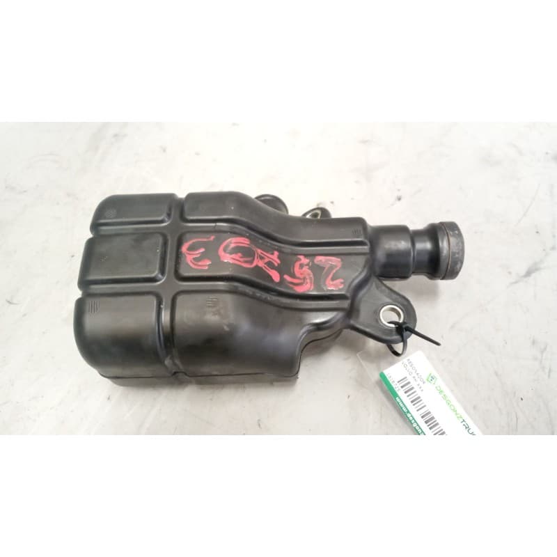 Recambio de resonador para volvo fm 460 12.8 diesel referencia OEM IAM 22161226 - Blanco