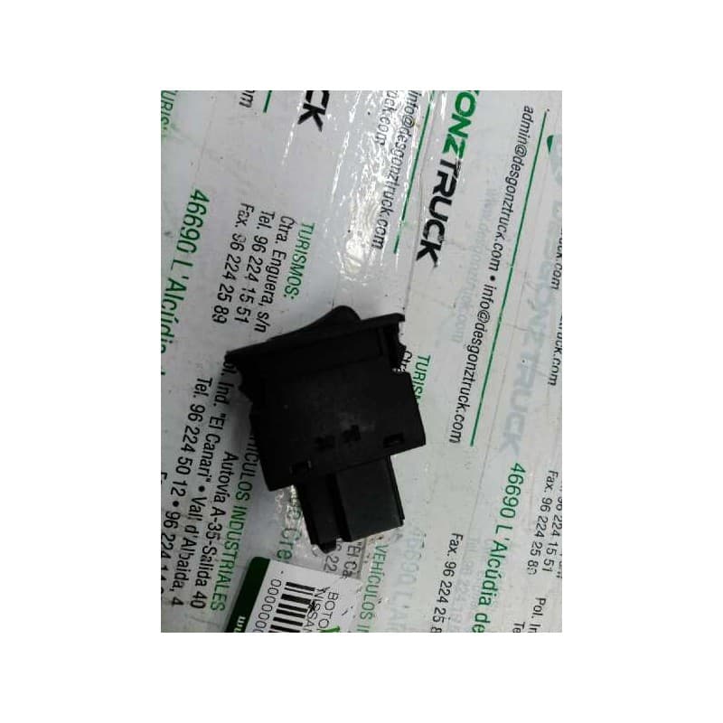 Recambio de boton antiniebla trasero para nissan primera berl./familiar (p10/w10) gx berlina (a,e) referencia OEM IAM - Blanco