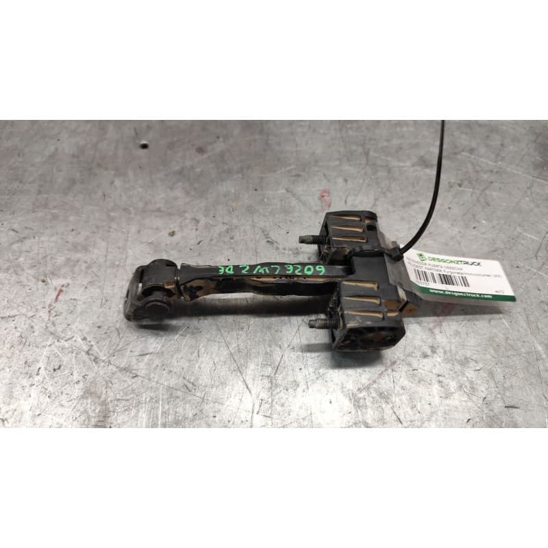 Recambio de retenedor puerta para peugeot partner furgoneta/monovolumen (k9) 1.5 bluehdi 100 referencia OEM IAM es72 - Blanco