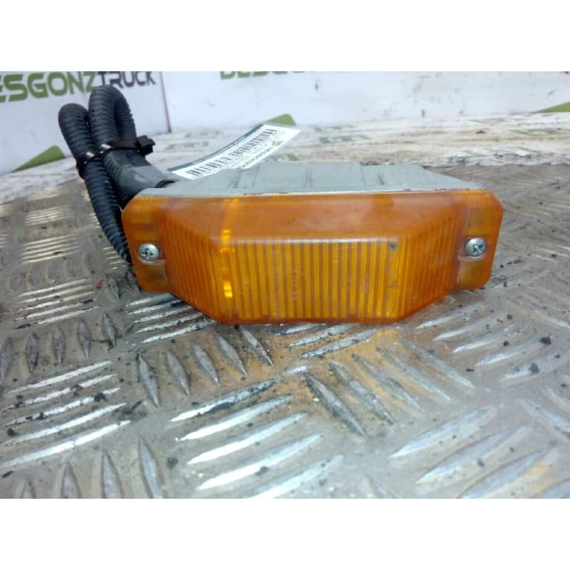 Recambio de piloto lateral izquierdo para daf serie 95 xf .480 fsagf (typ.480) ab11/02 super-space-cab referencia OEM IAM - Azul