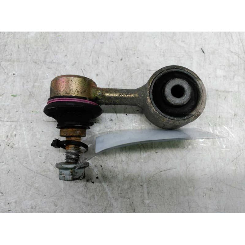 Recambio de bieleta estabilizadora delantera izquierda para bmw serie 3 compacto (e36) 318tds referencia OEM IAM - Rojo
