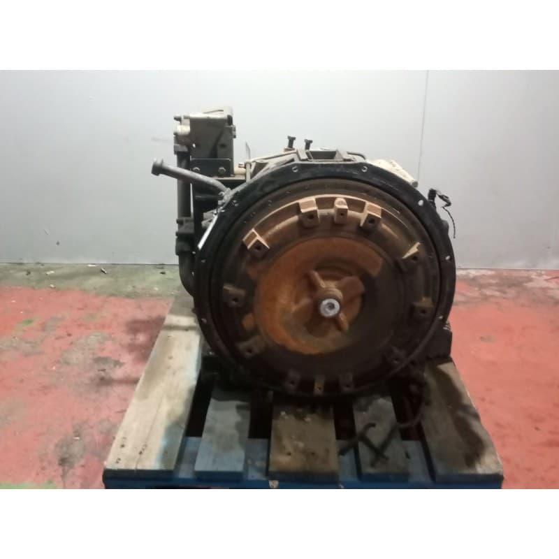 Recambio de caja cambios para scania irizar pb 12.35 referencia OEM IAM 6H9592C 4182054008 1779432