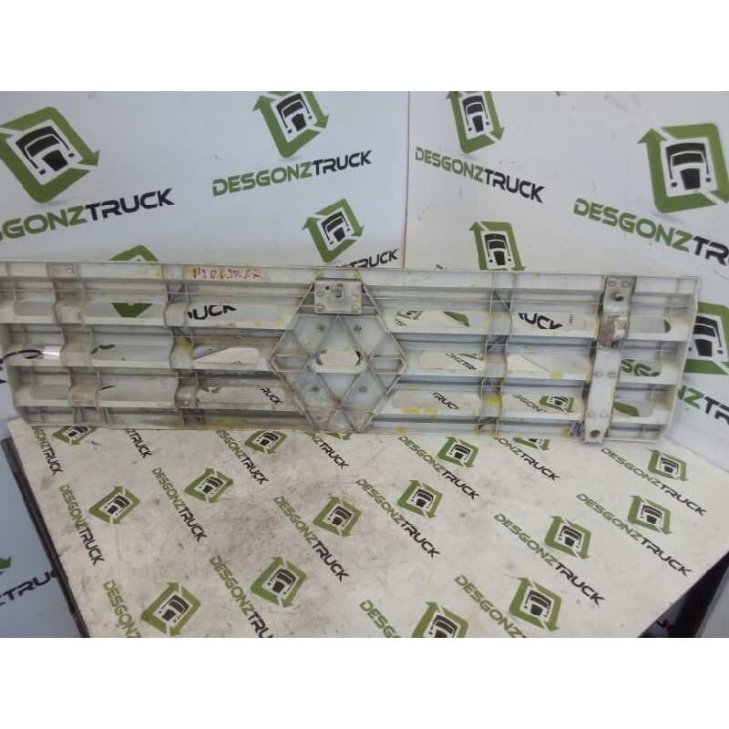 Recambio de calandra para renault trucks midliner m 230.13/c, m 230.13/d (226cv) referencia OEM IAM