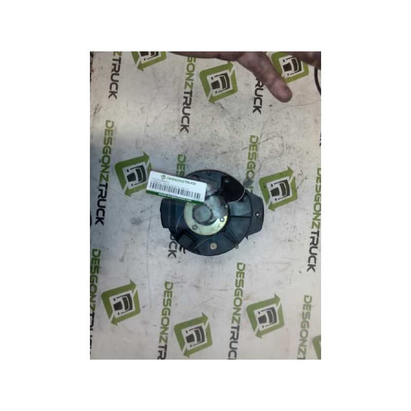 Recambio de tacografo para nissan trucks m 140.17 referencia OEM IAM 121537 1116 - Amarillo