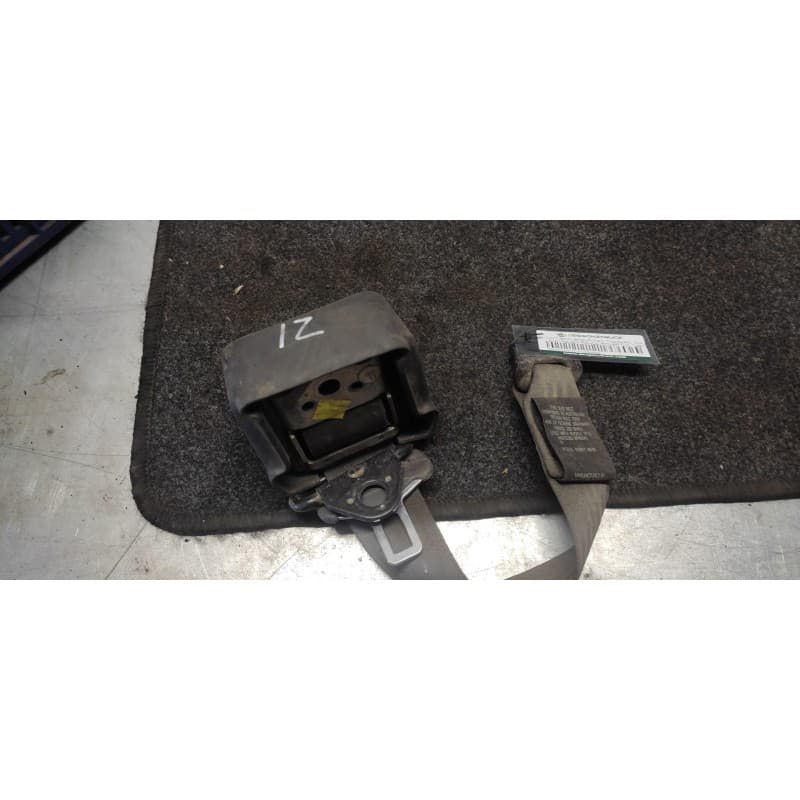 Recambio de cinturon seguridad trasero izquierdo para land rover range rover (lp) dse (100kw) referencia OEM IAM