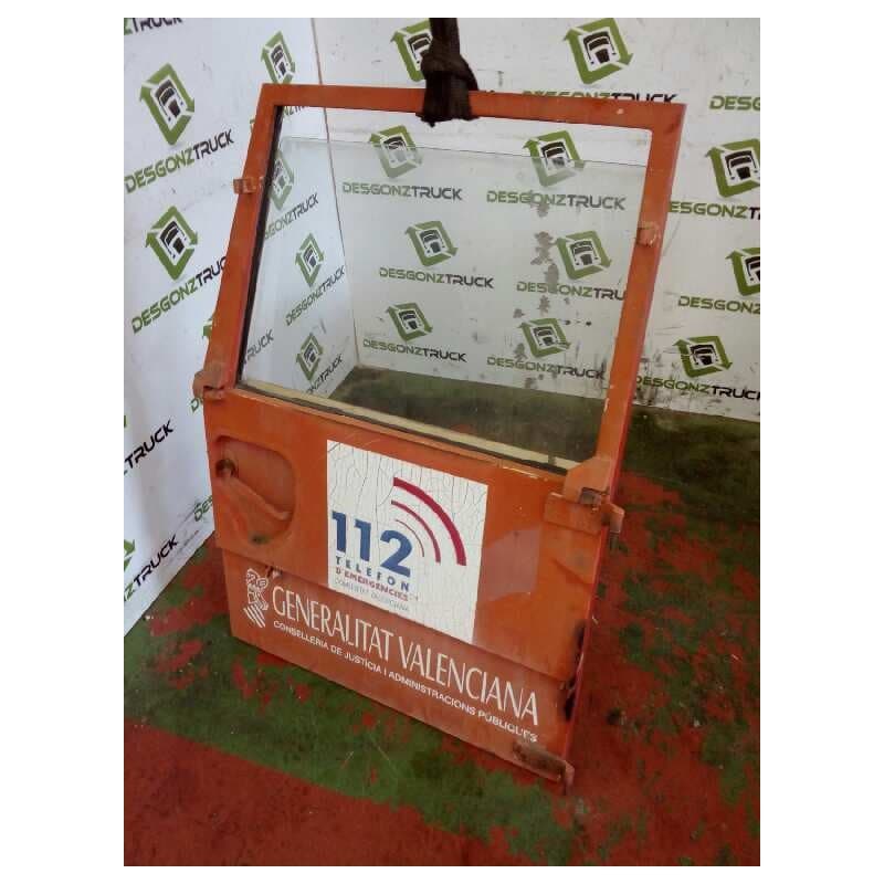 Recambio de puerta delantera izquierda para pegaso trucks . pegaso 3046 referencia OEM IAM