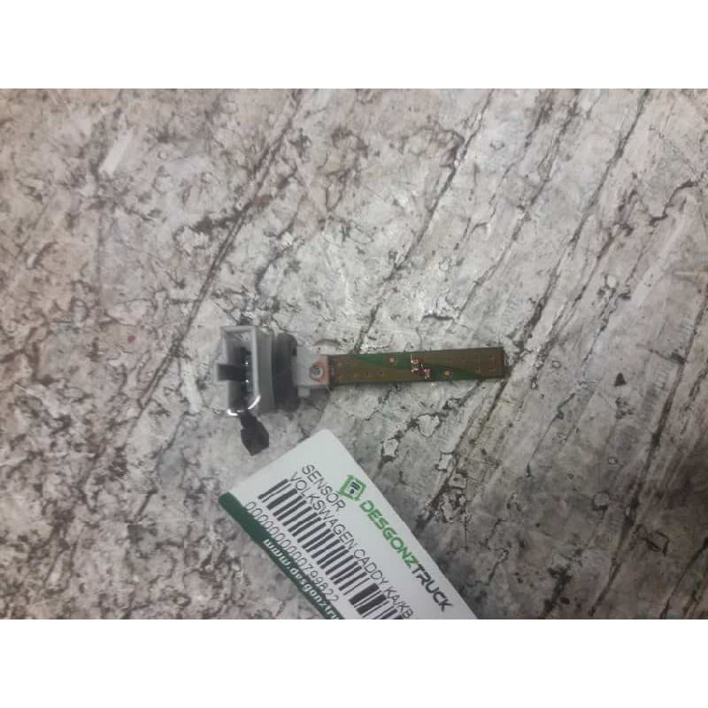 Recambio de sensor para volkswagen caddy ka/kb (2k) furg. referencia OEM IAM 4B0820539 2 PINS TEMPERATURA - Blanco