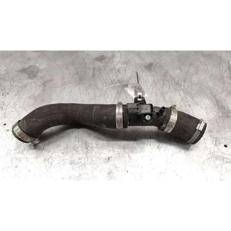 Recambio de intercooler para ford ecosport 1.0 ecoboost referencia OEM IAM 0261230281 - Negro