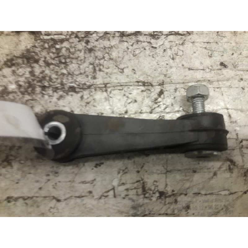 Recambio de bieleta barra estabilizadora delantera para volkswagen new beetle (9c1/1c1) referencia OEM IAM - Gris