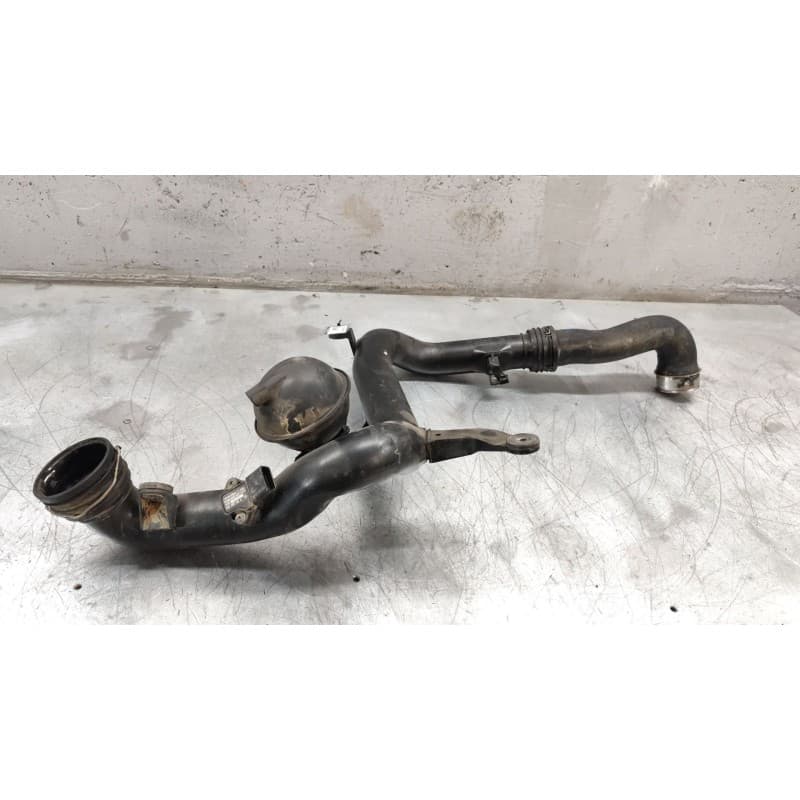 Recambio de tubo admision para volkswagen golf v (1k1) 1.9 tdi referencia OEM IAM 0281002399 - Granate