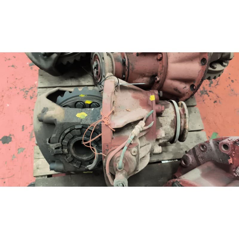 Recambio de grupo para iveco serie pa fki (340-34)ah 8x4x4 250 kw larga distancia referencia OEM IAM 1931L RELACION:19X31