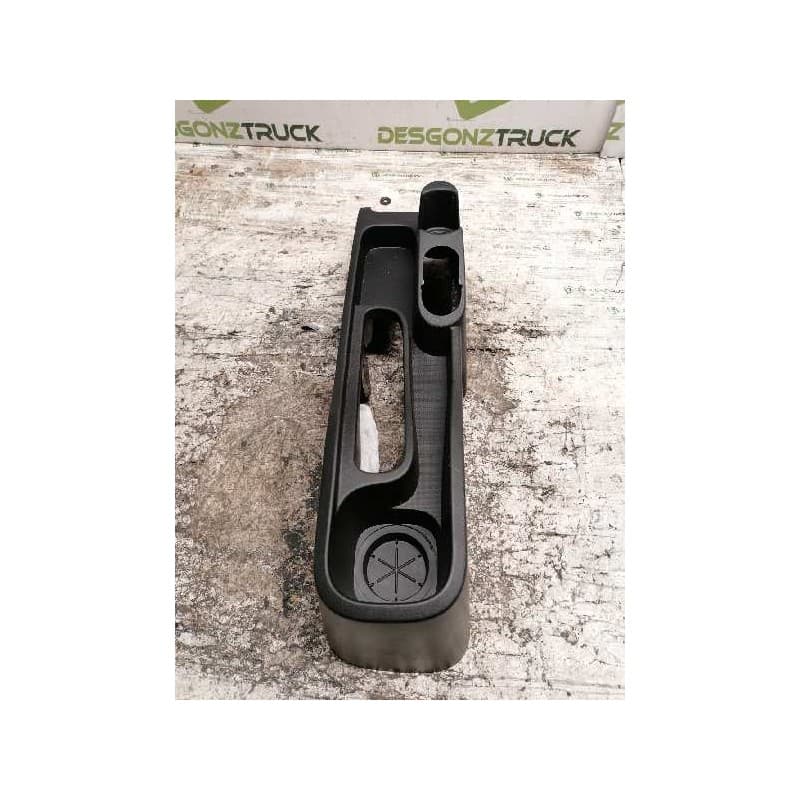 Recambio de guarnecido portaobjetos para fiat fiorino referencia OEM IAM 1308981070 - Blanco