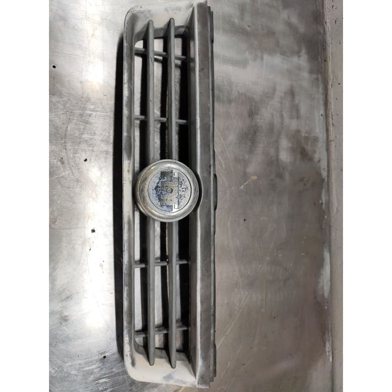 Recambio de rejilla paragolpes central para fiat ducato furgoneta (244_) 2.8 td referencia OEM IAM LS132915801 - Blanco