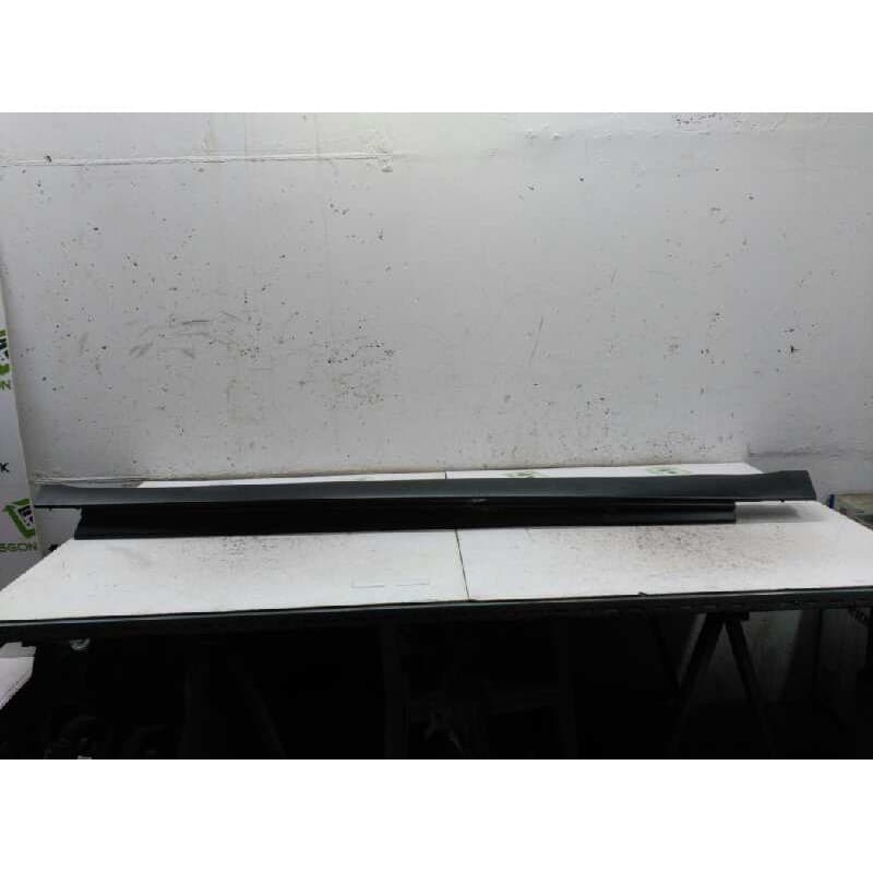 Recambio de faldon lateral para citroën c5 berlina 1.6 hdi fap referencia OEM IAM 96810601204 DERECHA - Negro