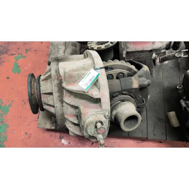 Recambio de grupo para iveco serie p faki (330-30) hw 6x6 224 kw larga distancia referencia OEM IAM 2737R 42100047 RELACION:27X3