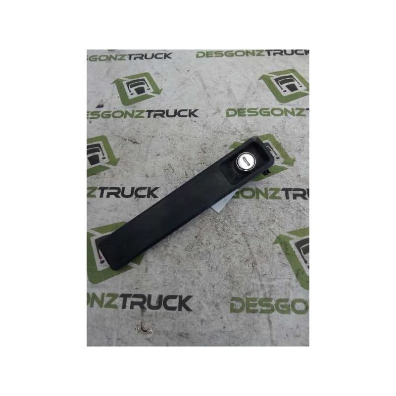 Recambio de maneta exterior delantera izquierda para man trucks f 2000 18.273 a 19.364 19.233 fc cng (231cv) referencia OEM IAM