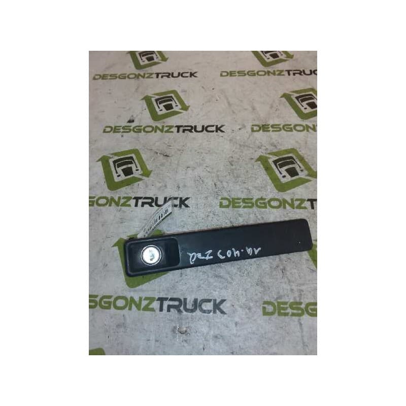 Recambio de maneta exterior delantera izquierda para man trucks f 2000 de 19.373 a 19.464 19.403 f-ki referencia OEM IAM