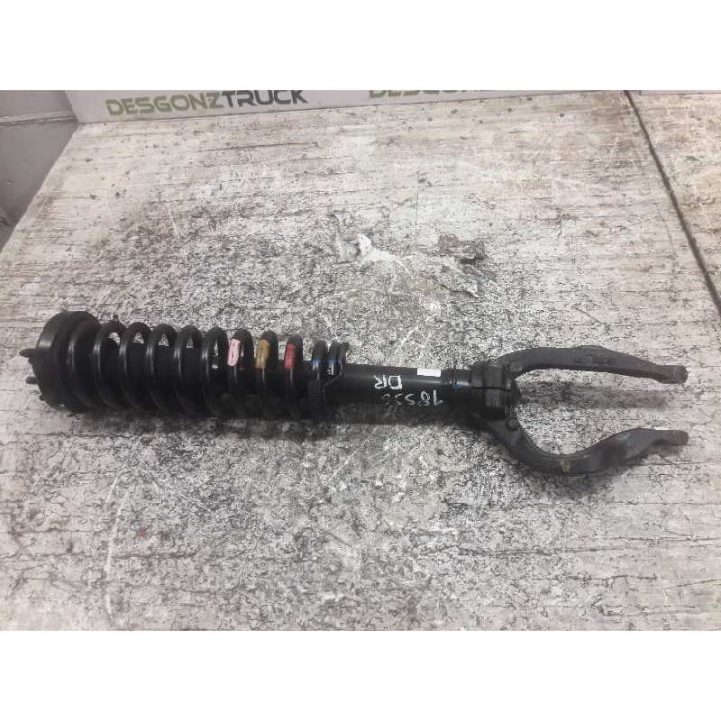 Recambio de amortiguador delantero derecho para honda accord berlina (cg7-9/ch1-7) 2.0i es (cg9) referencia OEM IAM 990706A