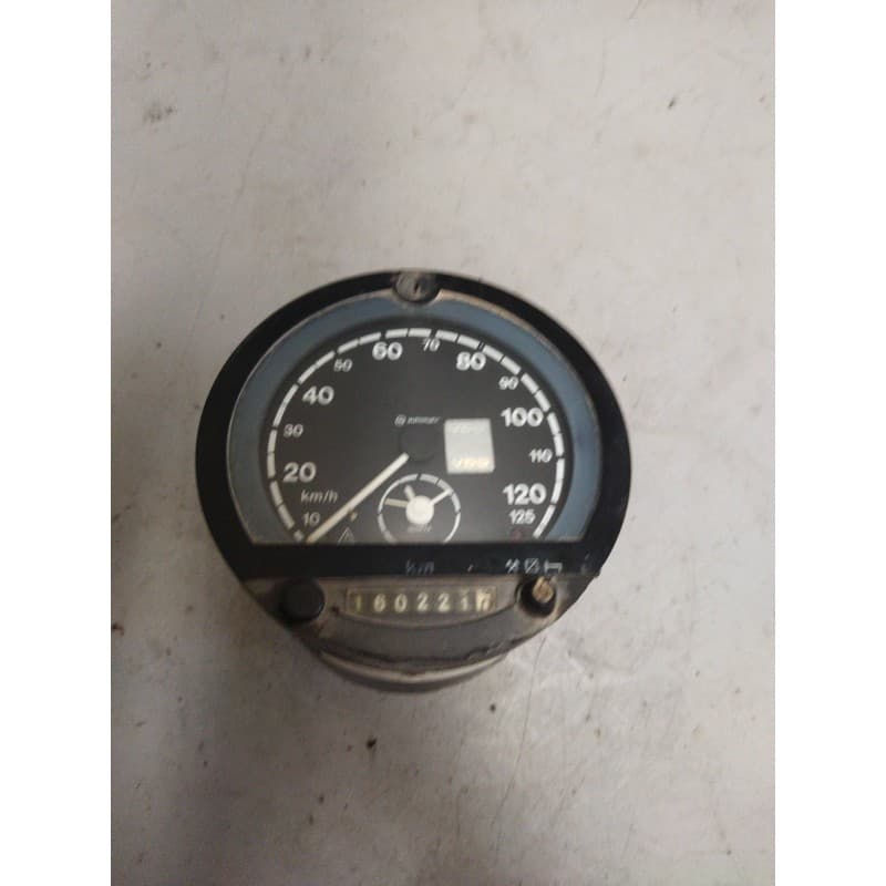 Recambio de tacografo para daf serie 45.180 e2 referencia OEM IAM 13182409 2875514