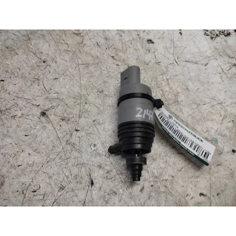 Recambio de bomba limpia para bmw serie 1 berlina (e81/e87) 118d referencia OEM IAM 67126934159 2 PINS