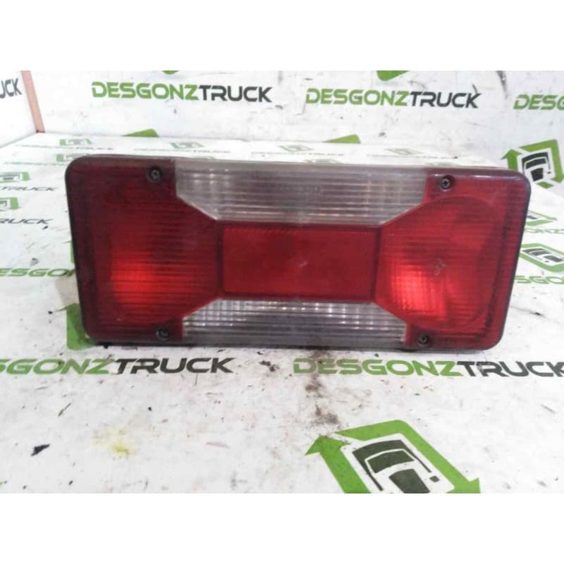 Recambio de piloto trasero izquierdo para iveco daily pr 3.0 diesel referencia OEM IAM PILOTO UNIVERSAL CAMION - Blanco