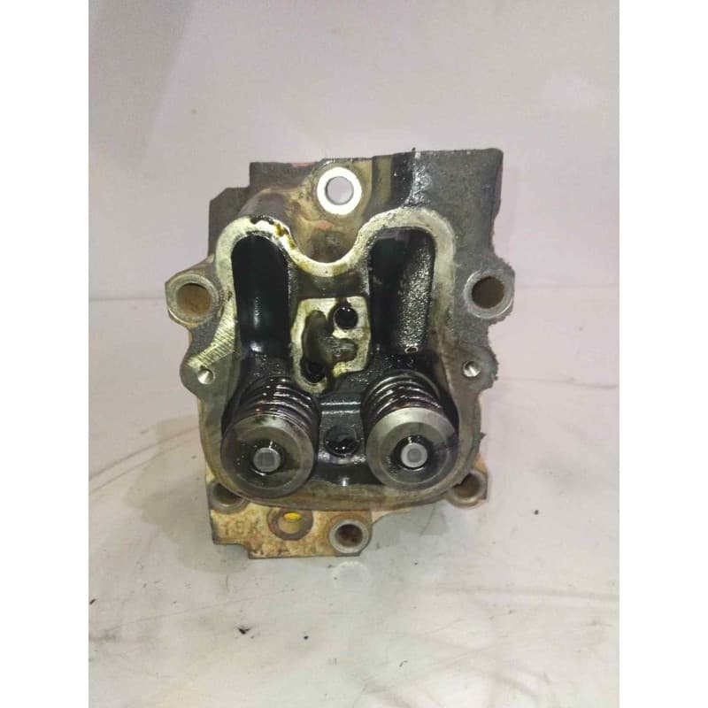 Recambio de culata para man m 90 17.222 - 17.272 fsa 17.272 fls 198 kw euro i tráfico urbano referencia OEM IAM 51031016773