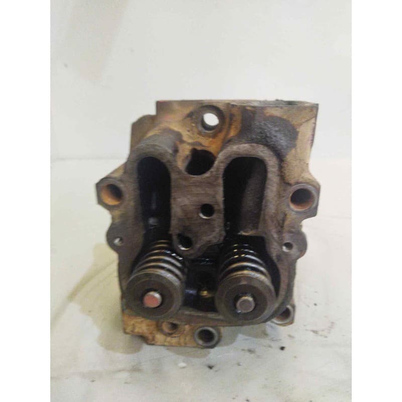 Recambio de culata para man m 90 17.222 - 17.272 fsa 17.272 fls 198 kw euro i tráfico urbano referencia OEM IAM 51031016773