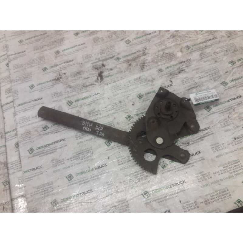 Recambio de elevalunas trasero izquierdo para bmw serie 5 (e28) 525i referencia OEM IAM MANUAL