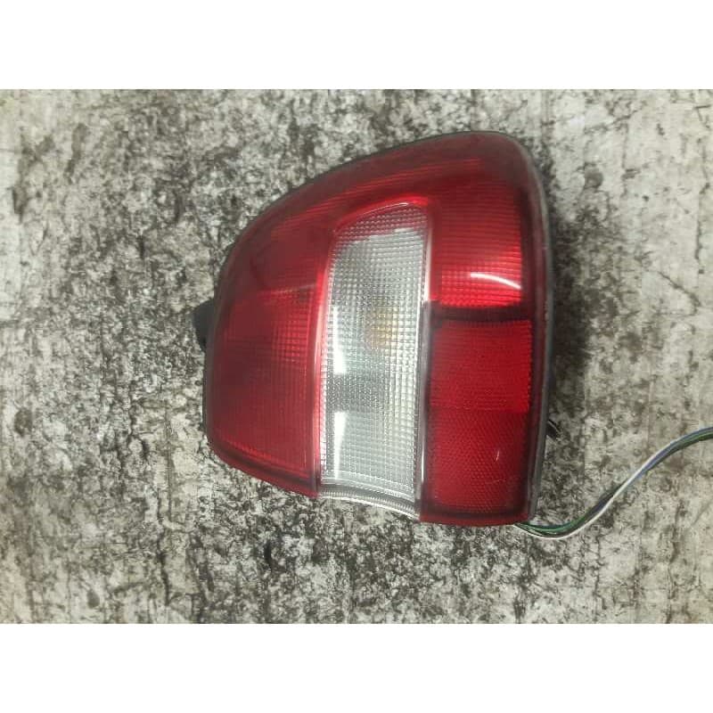 Recambio de piloto trasero derecho para suzuki baleno fam. sy (eg) 1.6 glx se referencia OEM IAM - Rojo