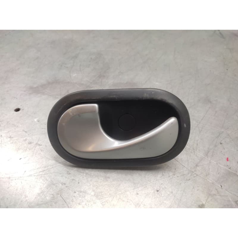 Recambio de maneta interior trasera izquierda para renault clio iii grandtour (kr0/1_) 1.5 dci (kr0f) referencia OEM IAM - Negro