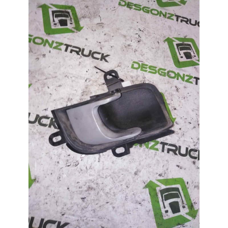 Recambio de maneta interior delantera derecha para scania serie p/g/r (c-clase) 11.7 diesel referencia OEM IAM 1486798 - Blanco