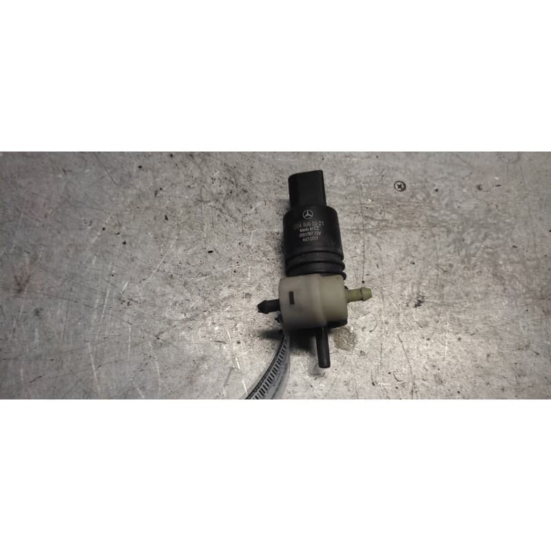 Recambio de bomba limpia para mercedes-benz clase e (w212) familiar referencia OEM IAM 2048660221 2 PINS - Gris