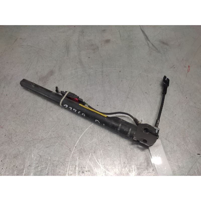 Recambio de pretensor airbag izquierdo para renault clio iii grandtour (kr0/1_) 1.5 dci (kr0f) referencia OEM IAM 340498832A - Negro