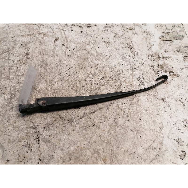 Recambio de brazo limpia trasero para mercedes-benz clase c (w203) familiar c 220 t cdi (203.206) referencia OEM IAM A2038201544