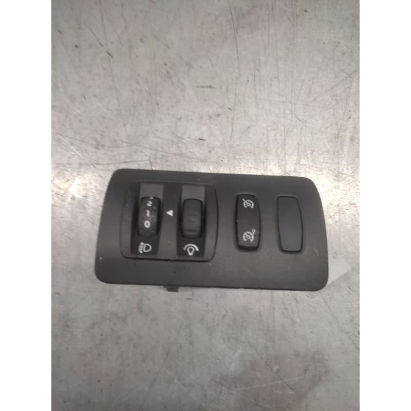 Recambio de boton regulacion de faros para renault clio iii grandtour (kr0/1_) 1.5 dci (kr0f) referencia OEM IAM 8200407756 - Negro