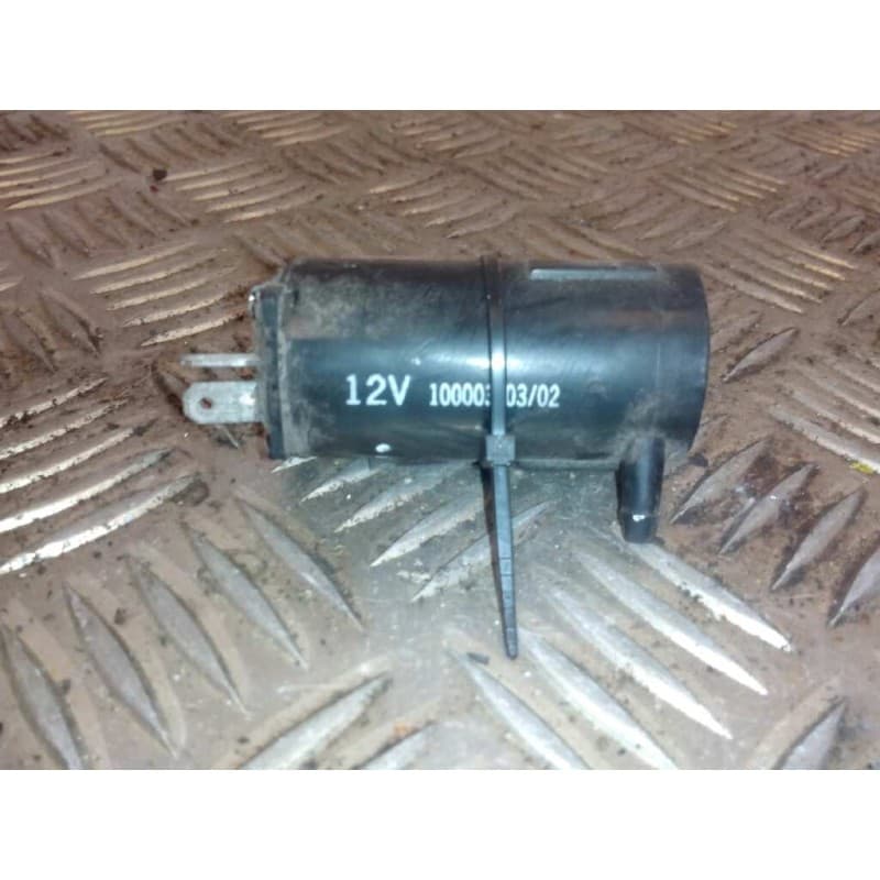 Recambio de bomba limpia para nissan cabstar 01.04 cabina simple cabina individual referencia OEM IAM