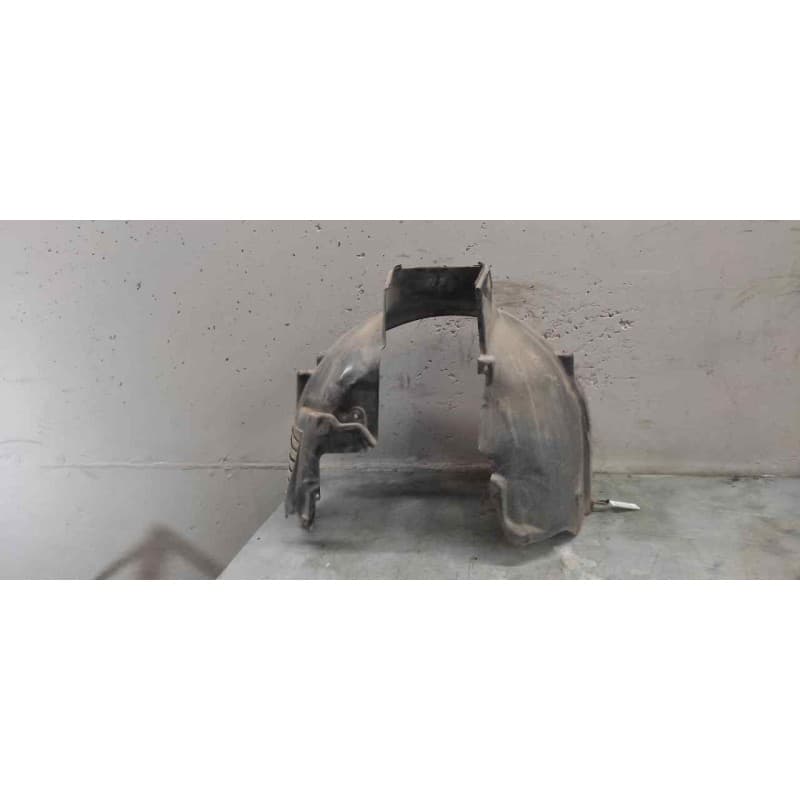 Recambio de paso rueda delantero derecho para fiat idea (135) 1.4 16v active (i+a) referencia OEM IAM DELANTERO - Verde