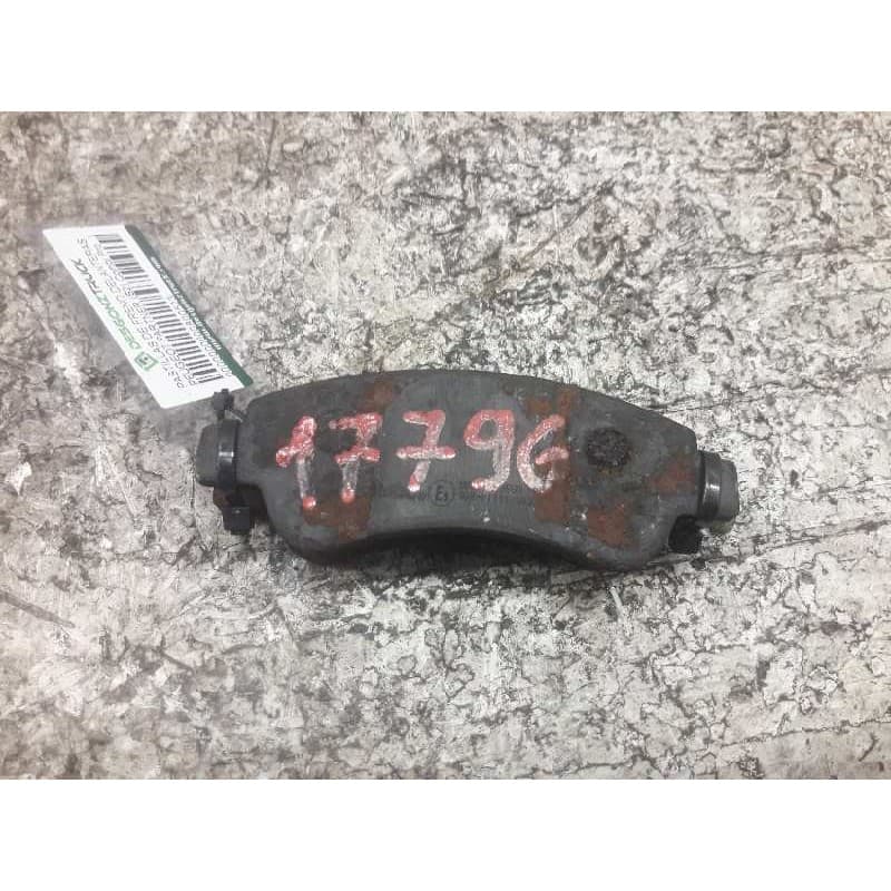 Recambio de pastillas de freno delanteras para peugeot partner (s2) combi pro referencia OEM IAM - Blanco