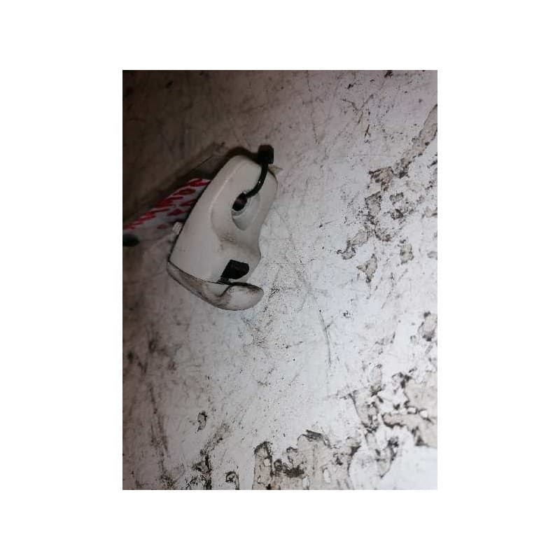 Recambio de soportes de parasoles para citroën jumper pritsche 2.0 blue-hdi fap cat referencia OEM IAM DERECHO
