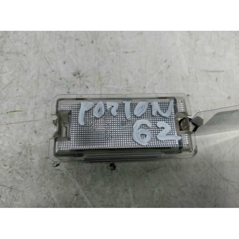 Recambio de luz interior para renault megane ii berlina 5p confort authentique referencia OEM IAM 7700771935 MALETERO - Negro
