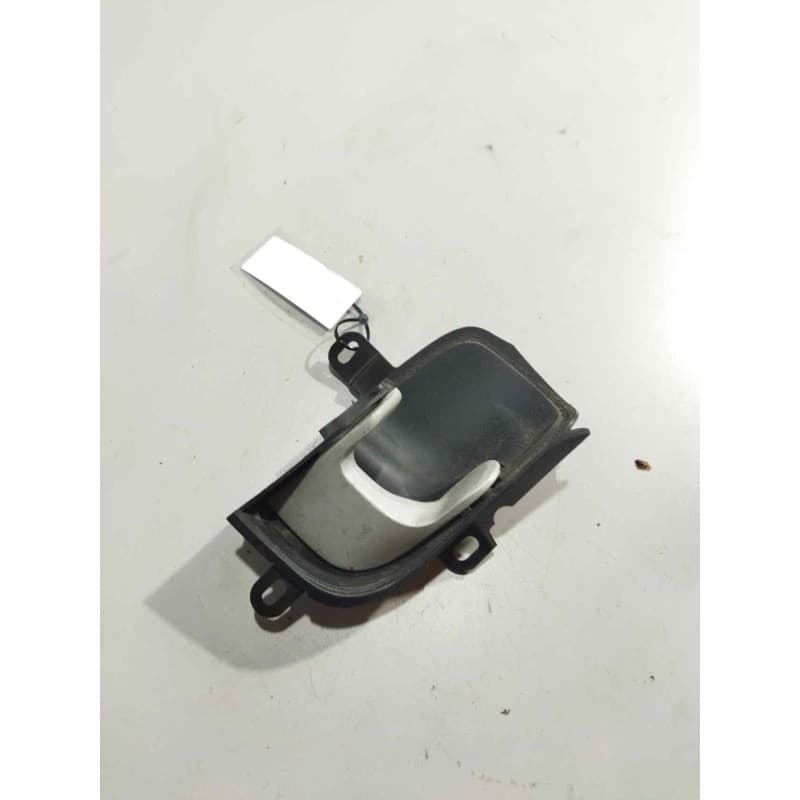 Recambio de maneta interior delantera derecha para scania serie p/g/r (c-clase) 11.7 diesel referencia OEM IAM 1486798 - Blanco