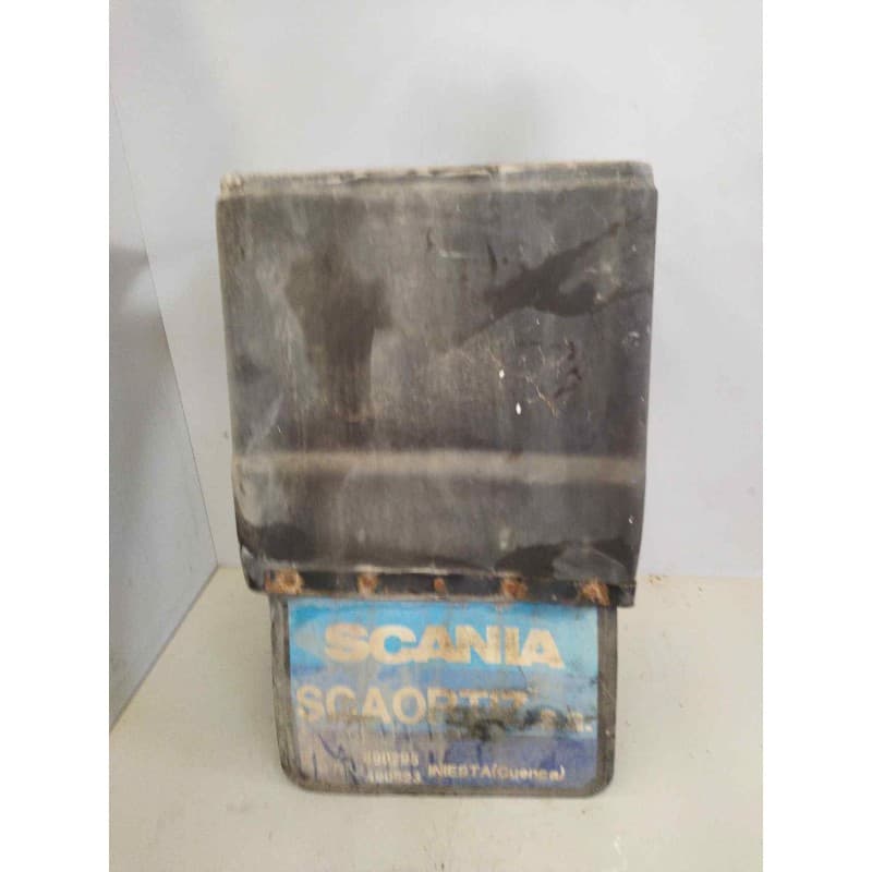 Recambio de guardabarros delantero derecho para man g 90 (tipo lo1/lo2/lo4 dsd.8.87) referencia OEM IAM 81612100039 - Blanco