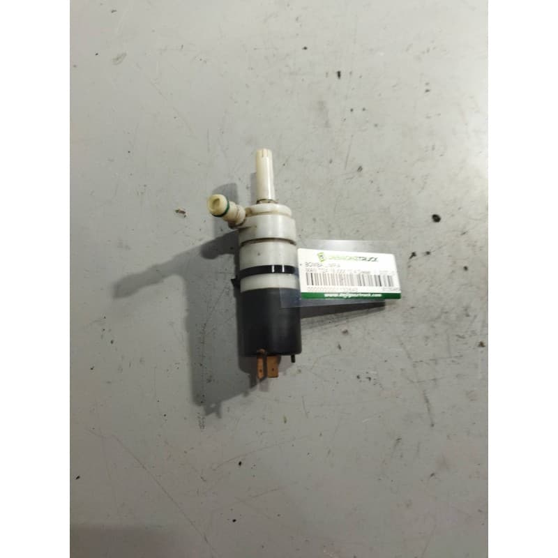 Recambio de bomba limpia para man tgx 18.480 12.4 diesel referencia OEM IAM 81264856029 - Blanco