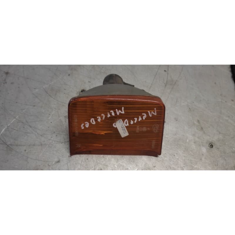 Recambio de piloto delantero derecho para mercedes-benz l / lk 508d/608d serie/bm 309/ 3.8 diesel (om 314) referencia OEM IAM
