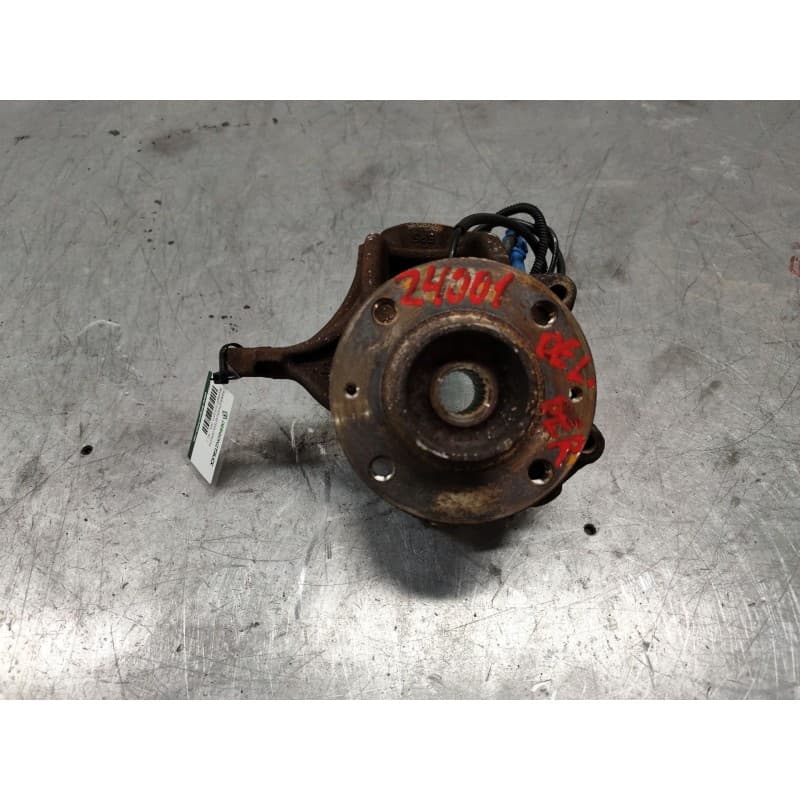 Recambio de mangueta delantera derecha para peugeot 207/207+ (wa_, wc_) 1.4 16v referencia OEM IAM - Plata