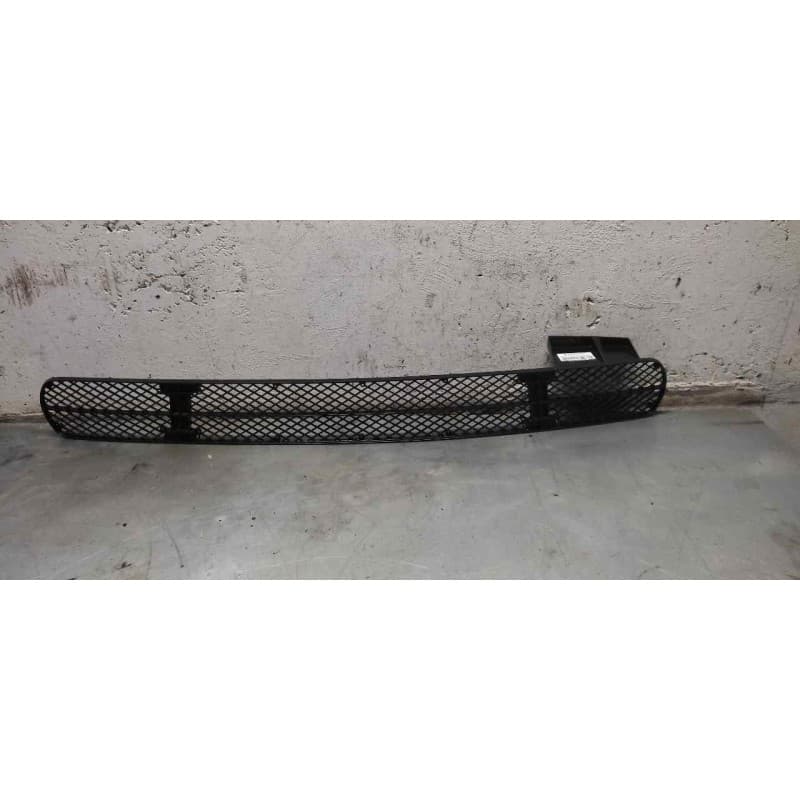 Recambio de rejilla paragolpes delantero para peugeot boxer caja abierta (rs3700)(230)('02) 1400 td referencia OEM IAM LS1304009