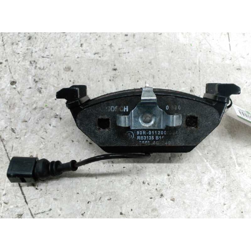 Recambio de pastillas de freno delanteras para volkswagen golf iv berlina (1j1) conceptline referencia OEM IAM - Gris